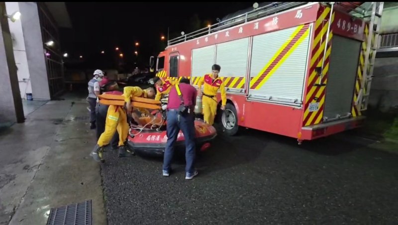 花蓮堰塞湖驚傳災情，高市特搜戒備待命。（高雄市政府提供）