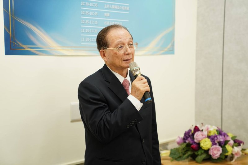 中華未來學校教育學會理事長吳清基前部長親臨致詞。