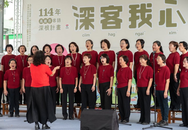 高市府客委會舉辦「寶貝客家夢GO！」親子定向越野賽，於美濃文創中心熱鬧登場，讓大家感受客家文化的魅力。 （黃山高攝）