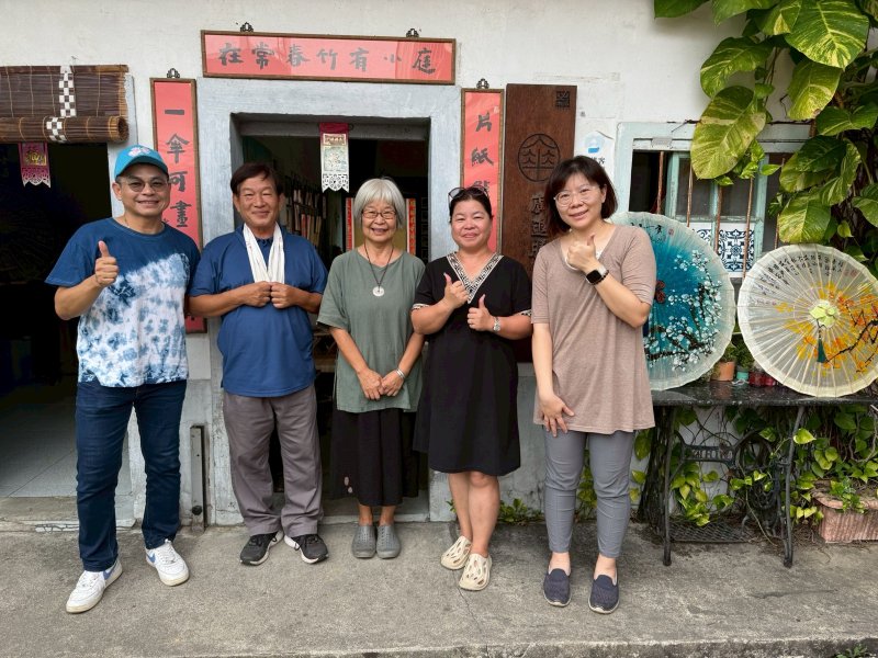 薛伯輝基金會攜手高雄市美濃國小，舉辦「走讀美濃」系列活動，帶領學生用雙腳與心靈閱讀家鄉文化。