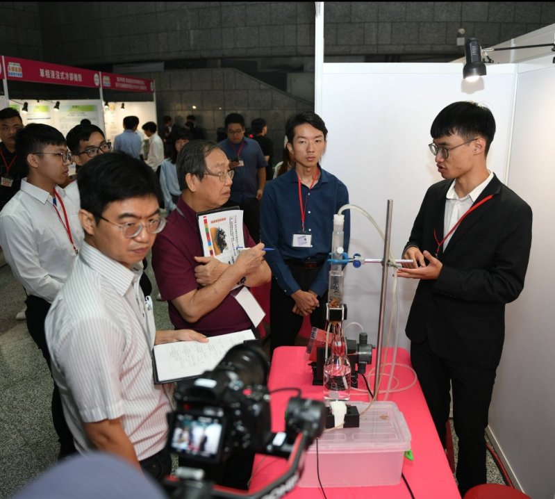 創意點亮綠未來　全台青年齊聚高雄展現永續能源新思維。