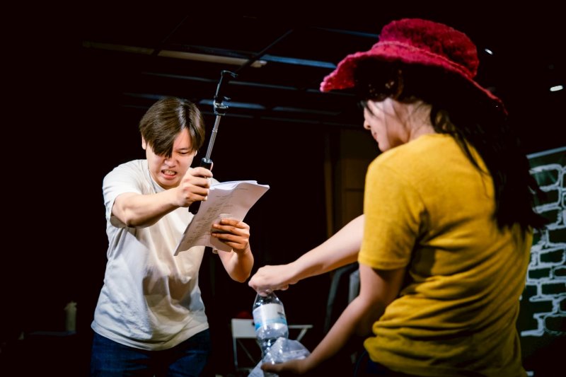 《紅眼睛》11月登場！橄欖葉劇團用愛與流量拷問真實的自己。（文化局提供）