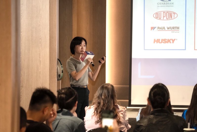 盧森堡台北辦事處副處長廖健苡（演講者）擔任分享嘉賓，介紹歐洲新創環境與國際市場商機，拓展高雄青創團隊的國際視野。