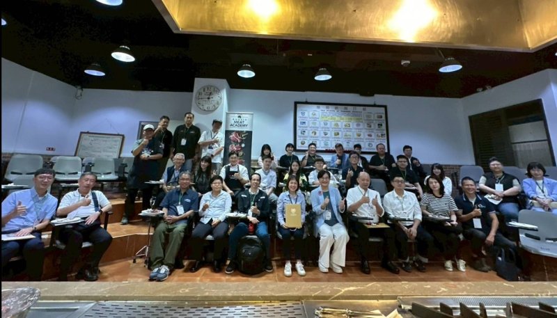 西廚系校友與在校學生相互交流，收穫良多。