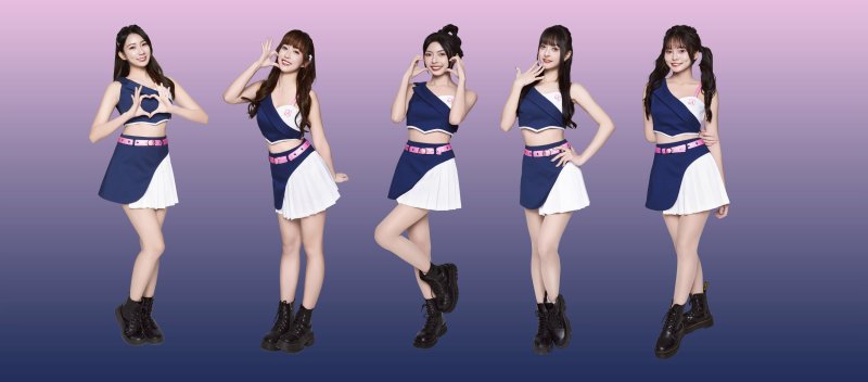 Fubon Angels 將於終點熱情為選手掛上完賽獎牌。