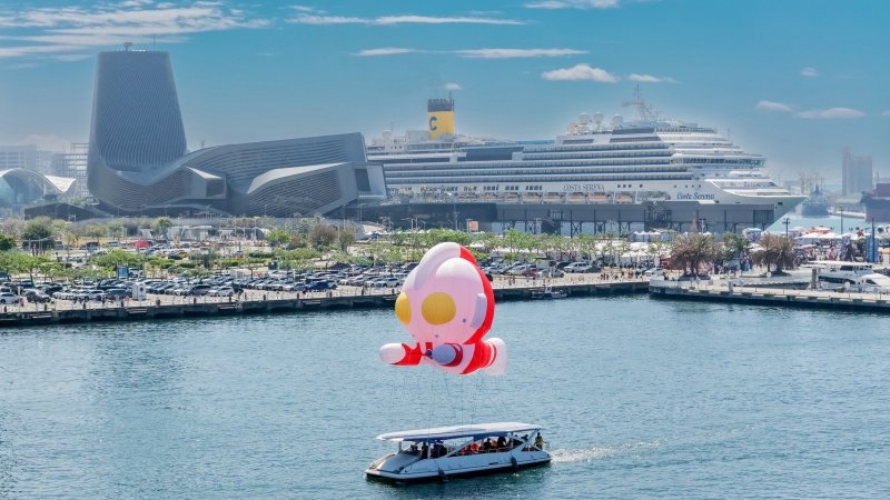 活動期間陸海空彩蛋齊發，8米氣膜結合愛之船於愛河灣驚喜展演。
