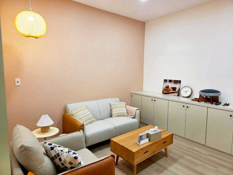 一扇門就是安心避風港 義守大學全新諮商空間暖心啟用。