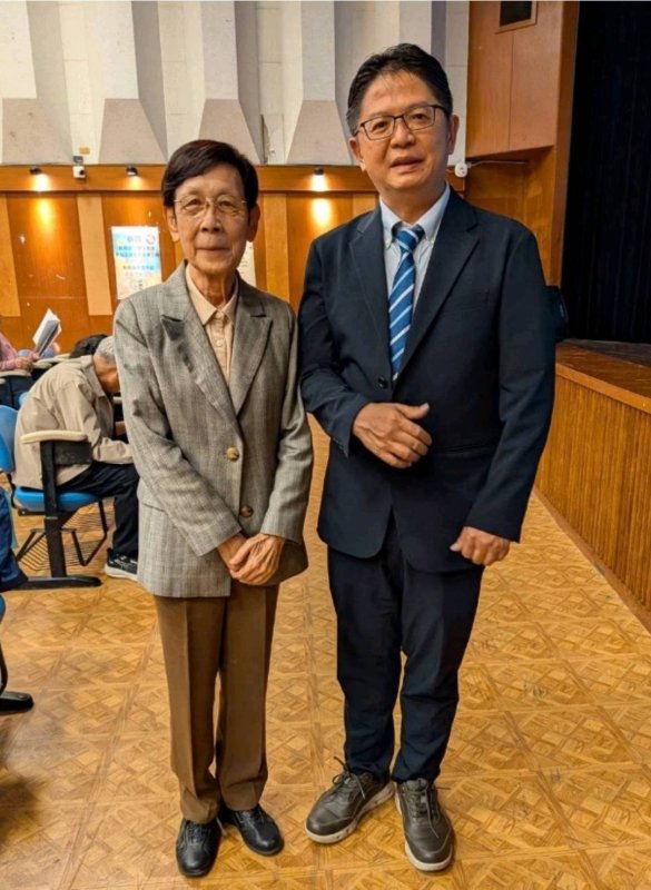 孫明霞校長，79-83學年擔任新興國中校長，後陸續擔任三民高中籌備處主任、三民家商校長、高雄高工校長。
