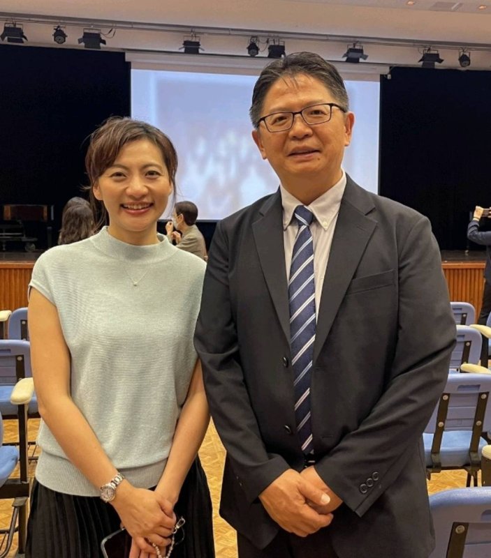 新興國中部音樂班校友，國立臺北藝術大學音樂系李宜錦教授，研究專長：小提琴、室內樂、弦樂四重奏。
