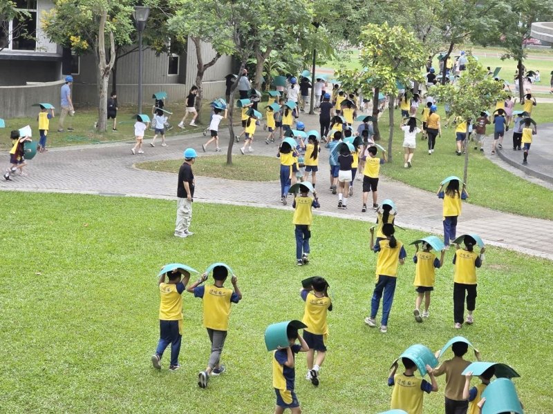 今天921，正興國小、河堤國小地震防災演練。