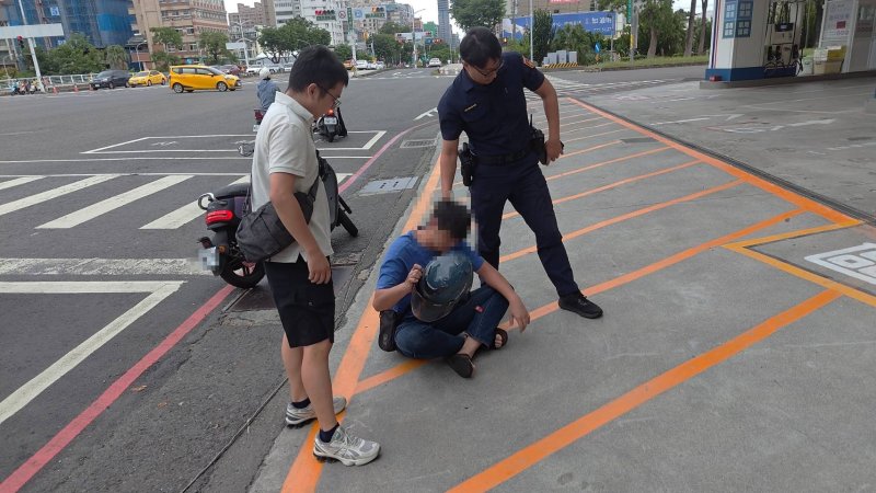 漾新聞|高雄大順一路爆口角衝突 男子持剪刀傷同事遭逮