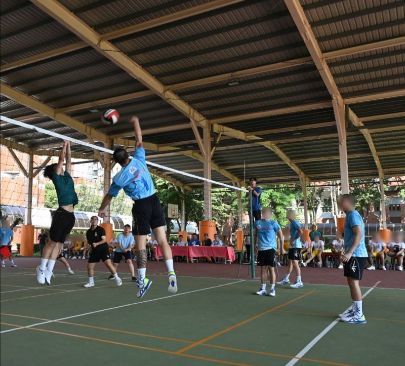 漾新聞|高師大跨牆打排球 明陽中學學子以球會友