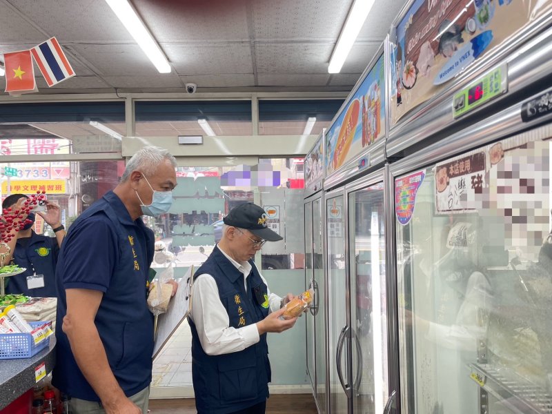 漾新聞| 貨車藏問題豬肉遭稽查！大榮貨運規避調查挨罰