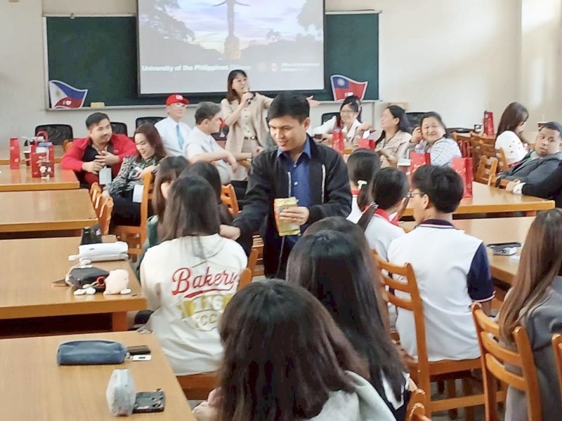 漾新聞｜菲律賓學術團訪福誠高中　深化台菲教育合作新篇章