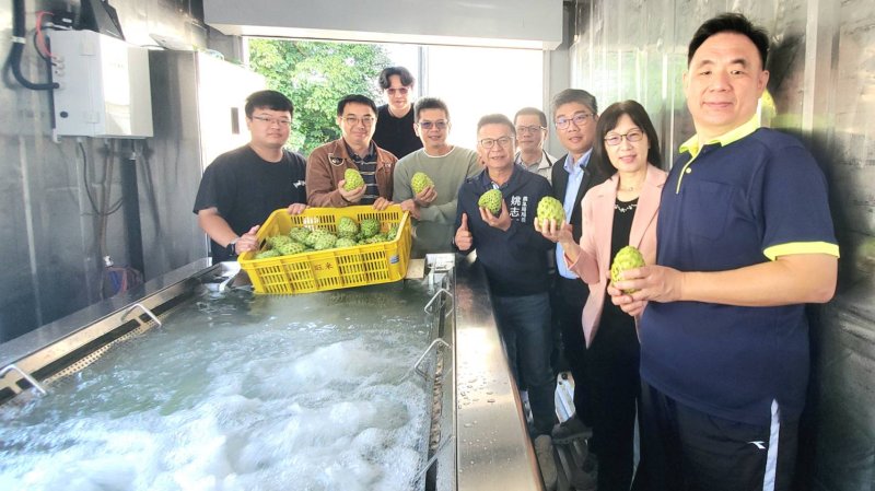 漾新聞｜高科大推貨櫃式微氣泡清洗設備　移動式蔬果清洗新革命