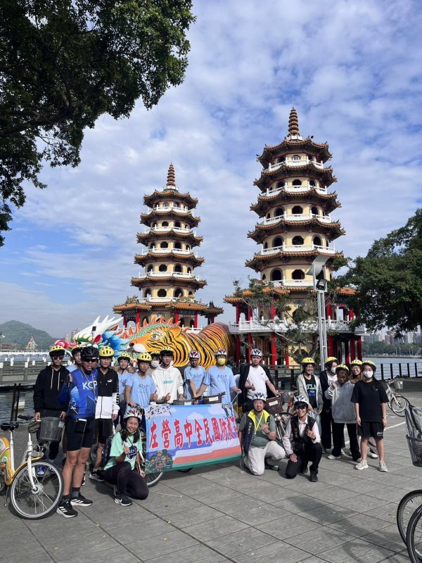 漾新聞｜蓮池潭騎乘實境上課 左營高中打造最美自行車安全教室