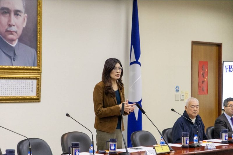 漾新聞| 鄭麗文批1.25兆國防預算突襲式投書　籲賴清德「懸崖勒馬」