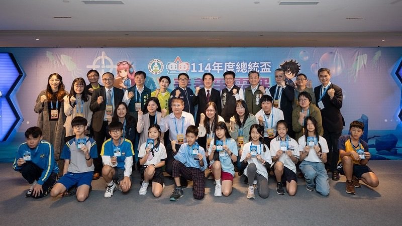 漾新聞｜高雄學子AI爭霸戰奪牌　偏鄉與都會聯手展現亮眼實力