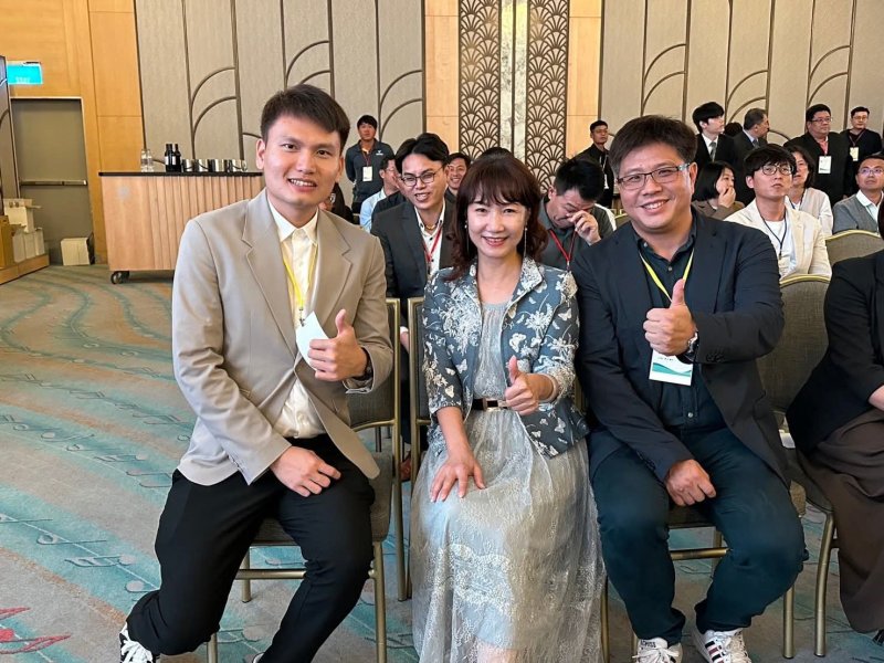 盤花公園景觀工程奪金質獎　高市客委會跨局處合作獲肯定