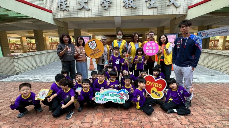 漾新聞｜發票也能變溫暖！大榮中學愛心義賣湧人潮