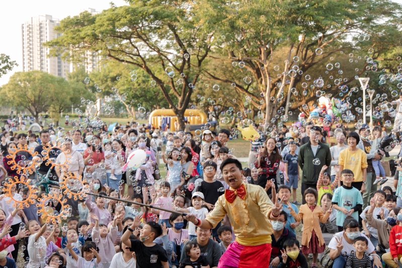 漾新聞｜藍田公園親子運動趴爆棚　上千家庭湧入玩到不想回家