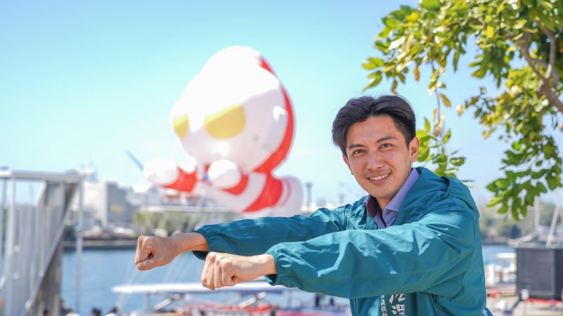 漾新聞｜林浤澤邀劉康彥參訪冬日遊樂園　跨城交流引關注