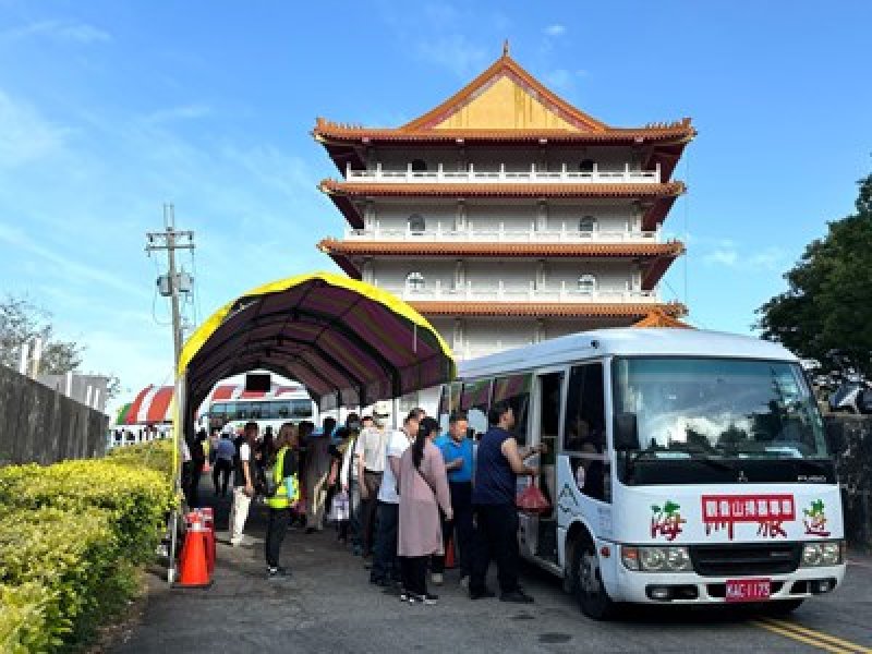 漾新聞｜清明掃墓疏運上路　中市5區3/14起提供免費接駁籲善用線上追思