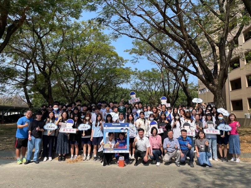 漾新聞｜60人繁星放榜亮眼 1A4B上台大法律 三民高中翻轉學子摘星頂大