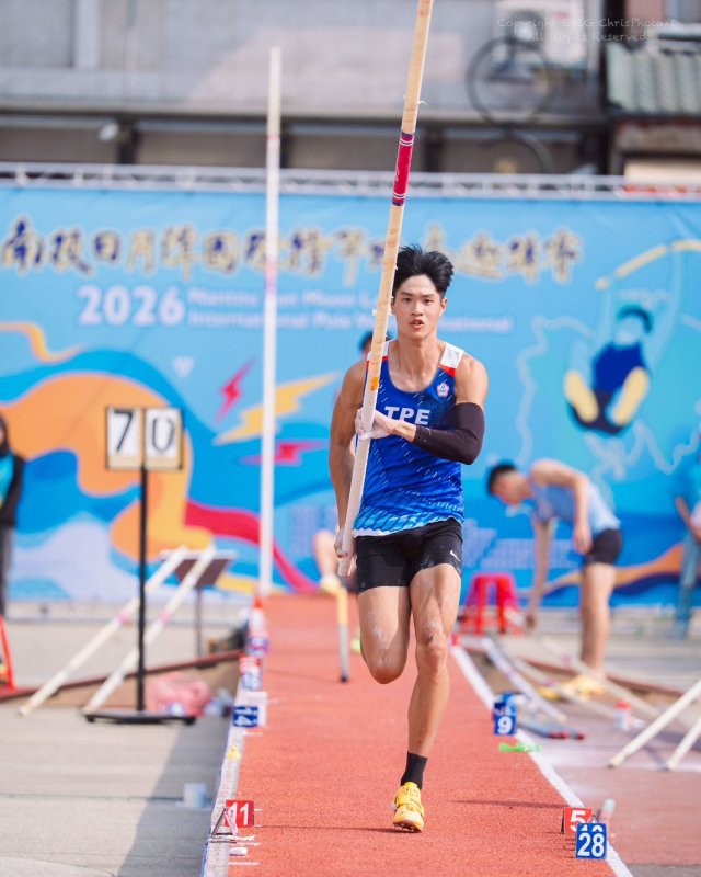 漾新聞|吳彥翰5米50破全國紀錄勇闖亞運高師大十年培育開花結果