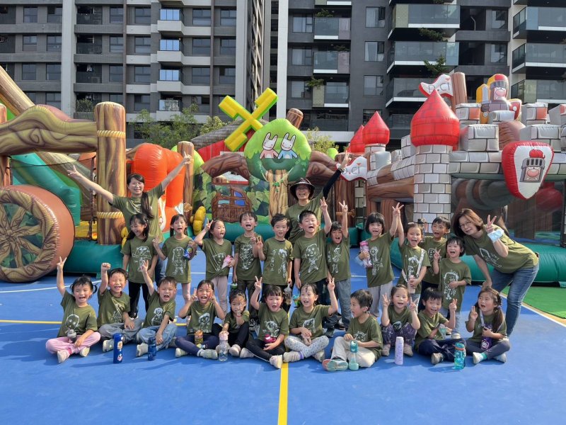 漾新聞| 魔術氣墊跳遠三重奏！河堤國小兒童節嗨翻學習場域