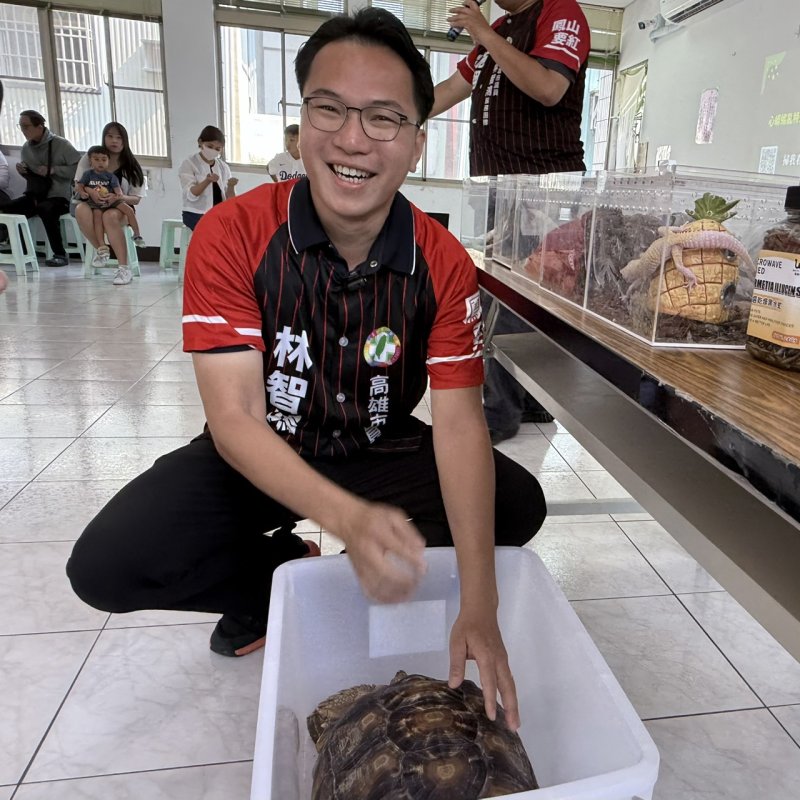 漾新聞|國際寵物日鳳東熱鬧登場 樂陪犬政策啟動受矚目