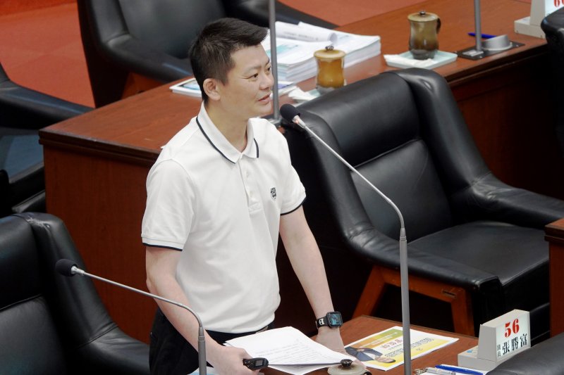 漾新聞| 三民區15年流失逾2萬人曾俊傑促市府提振人口對策