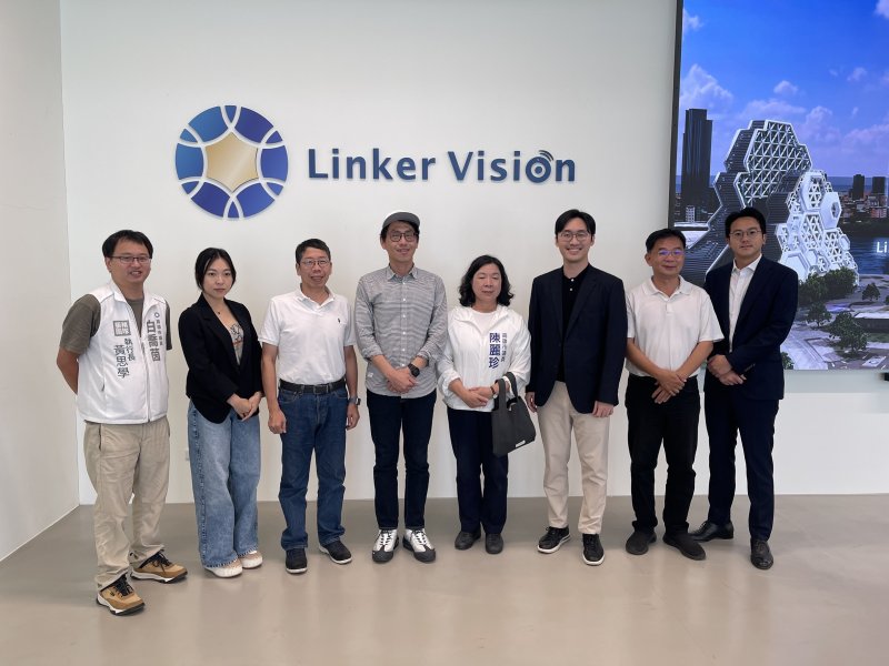漾新聞｜百年港區變身AI聚落　財經委員會肯定蓬萊港區智慧轉型成果