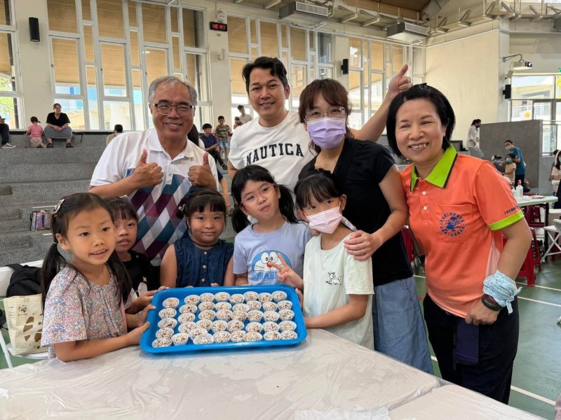 漾新聞｜珍珠丸子包進親情　河堤親子手作讓凍檸茶盛滿幸福