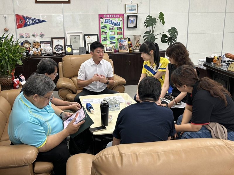 漾新聞｜高雄召開校園親師生溝通調處會議 改革校事會議 保障教師權益
