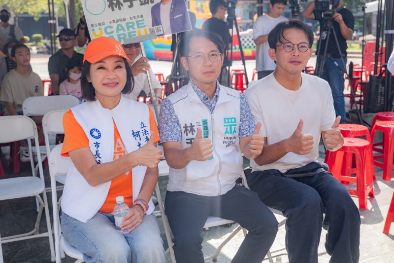 柯文哲點名當總幹事　黃國昌笑回：全力挺柯志恩