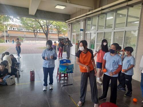 漾新聞|第一屆大寮盃雙語闖關趣味競賽登場 百餘學童用英語比拼實力