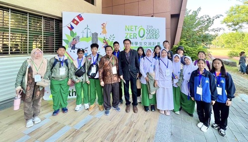 漾新聞|一甲國中與印尼伊斯蘭九號中學簽約姐妹校備忘錄 相約8月再見