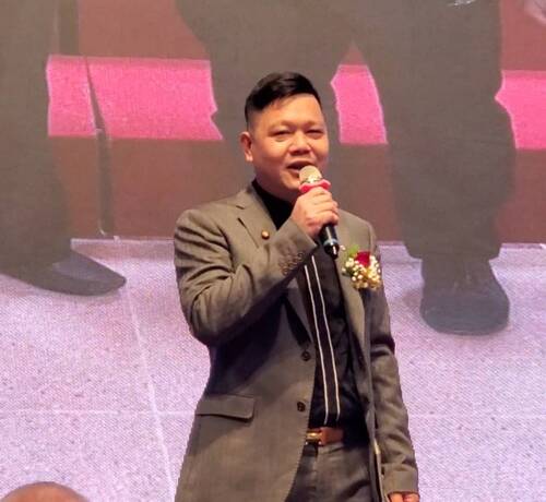 漾新聞|余金龍帶領高雄市雲高慈愛會挺同鄉讓愛延續