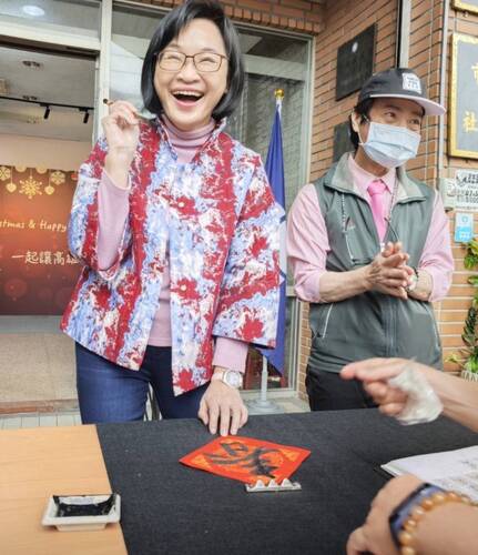 漾新聞|駁斥用言論審查刪減公視預算　柯志恩抨擊尹立「造謠」