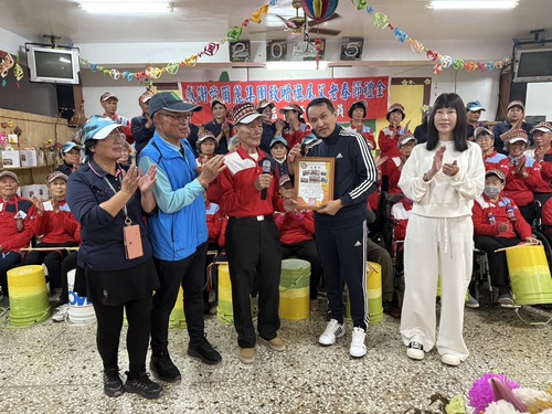 漾新聞|愛爾麗發紅包十年善行 旗山暖意滿盈