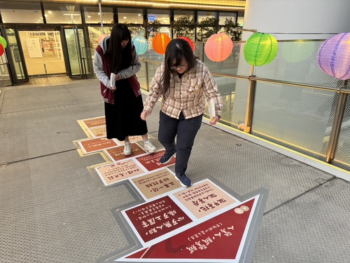 漾新聞|春節閱讀不打烊 高市圖推10種閱讀活動 燈籠打造兩座空橋更有年味