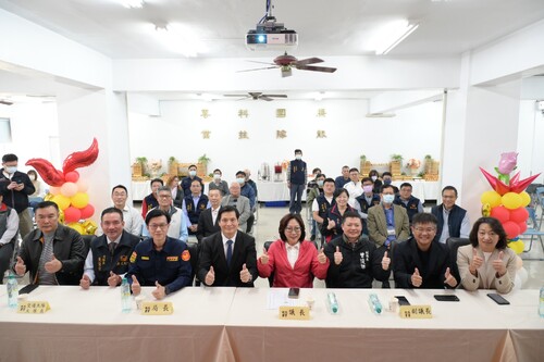 警力有限，民力無窮！康裕成強調議會不分黨派支持充足警察人力設備