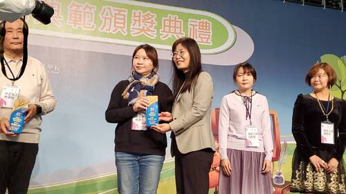 指導學生「只為做好一件事」達成技職精神 高市教育局表揚幕後英雄84位技職典範