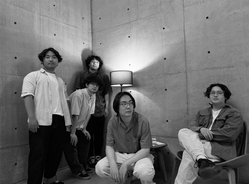 宇宙資料庫、含金鵲為高市府青年局音樂培育品牌高速青春優秀團體，也將在愛河帶來演出