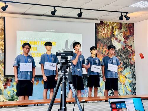 漾新聞｜鳳中雙語發表驚豔全場 英數結合創意佳評如潮