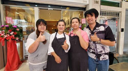 漾新聞|9元菠蘿麵包爆搶購熱潮！純新Milk17武廟旗艦店開幕 「牛奶棒姐姐」高師大潘世貞打造武廟新商圈