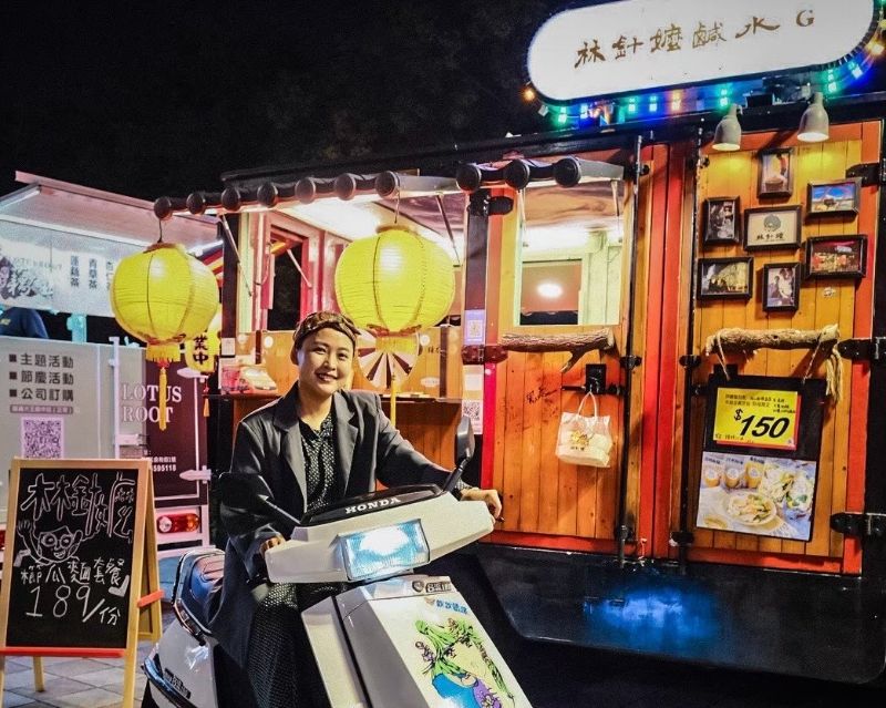 市集排隊名店「林針嬤鹹水g」。