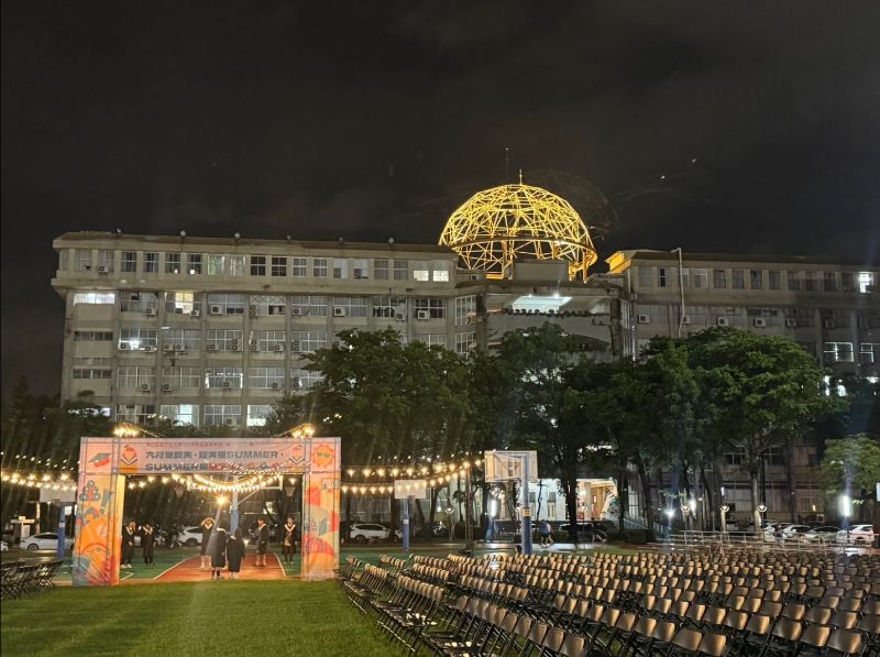 高科大精心打造的光頂也將在今天晚上正式點燈啟用。