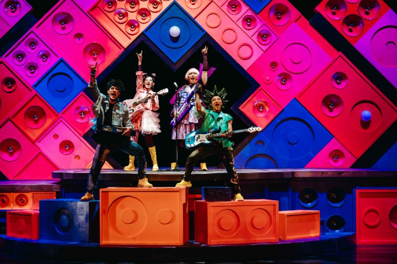 《呱於醜小鴨變成搖滾巨星的那件事》劇照02由唱歌集提供